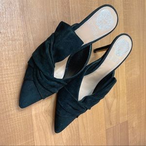 Vince camuto black heeled mule
